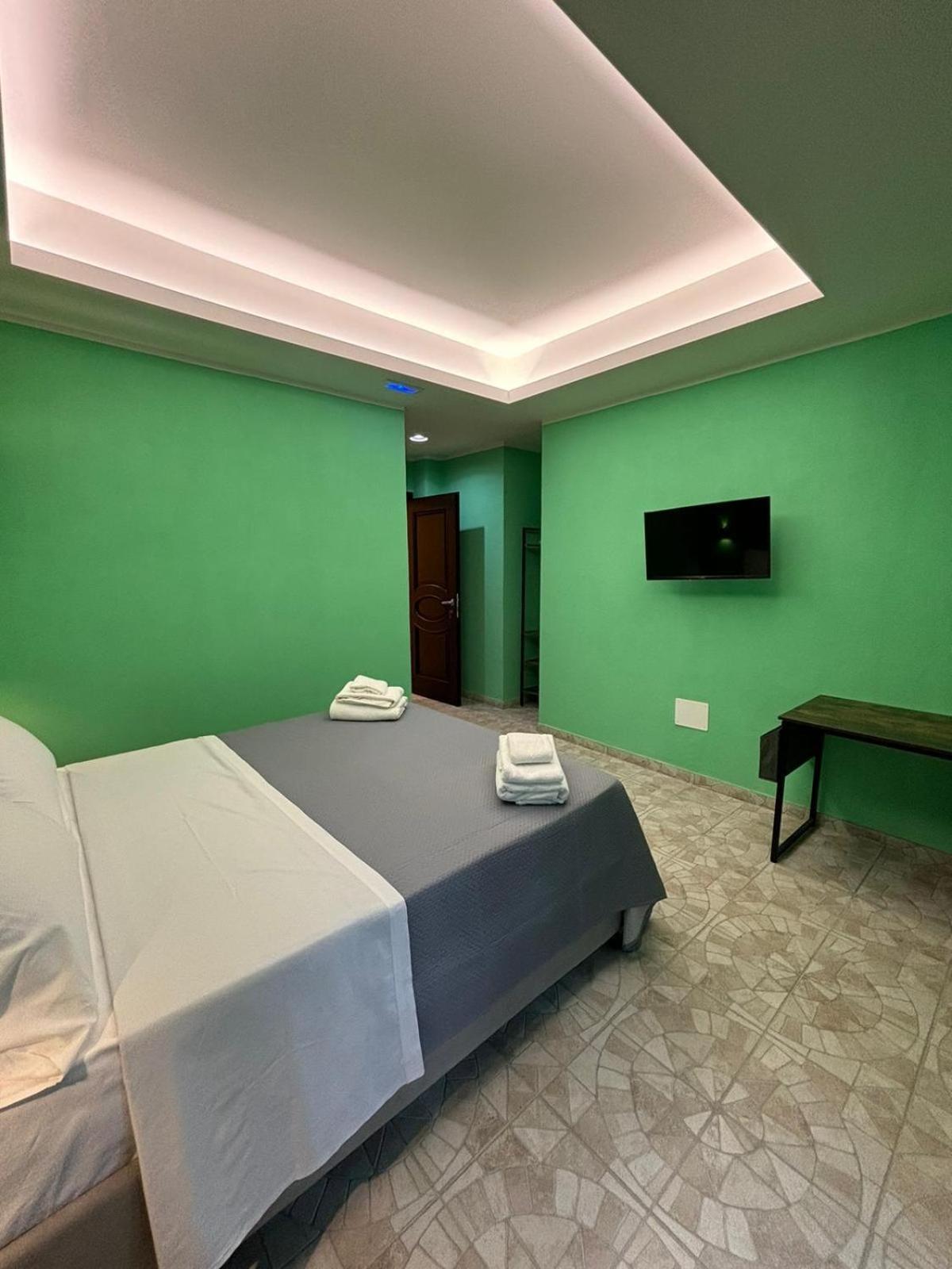 Domus Arco Romano Guest House Itri Exterior foto